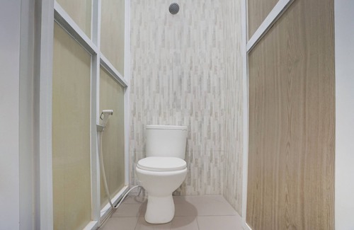 Ponorogo Hotel | Hotel O MIOXIO Syariah Kost