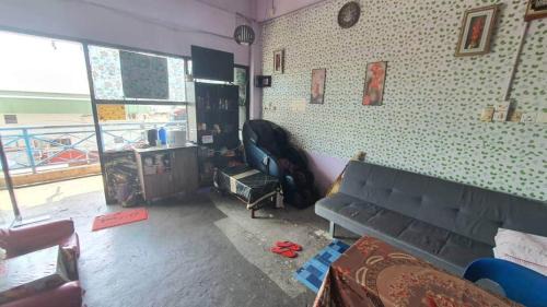 Inanam Hotel | Hotel O Penginapan Almera