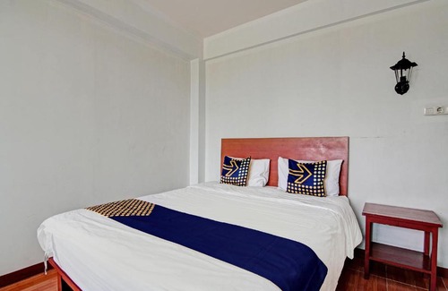 Pekanbaru Hotel | Hotel O Pondok Anggrek Syariah