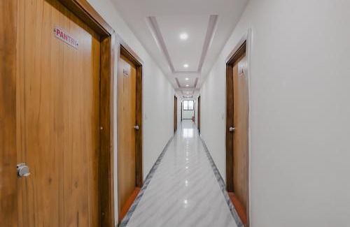 Gandhinagar Hotel | Hotel O Raj Villa