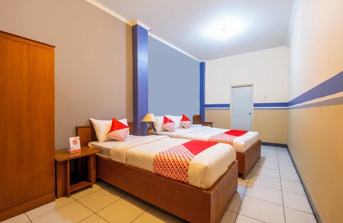 Bandung Hotel | Hotel O Riau Near Gedung Sate Formerly Patradisa
