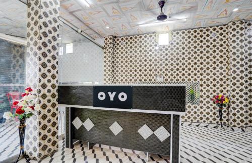 Varanasi Hotel | Hotel O Samyak Hotel