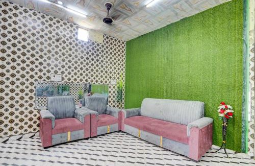 Varanasi Hotel | Hotel O Samyak Hotel