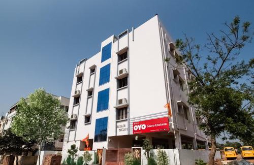 Rajahmundry Hotel | Hotel O Seera Enclave
