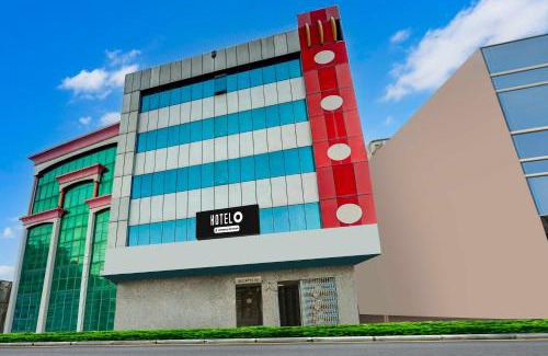 Sindhi Camp Hotel | Hotel O Sindhi Camp
