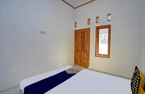 Prigen Hotel | Hotel O Surya Indah Homestay Syariah