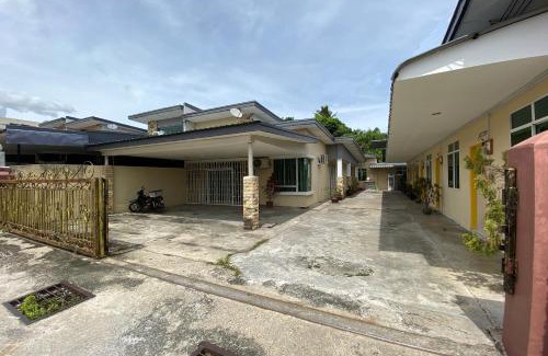Keningau House | Hotel O Taman Kota Homestay