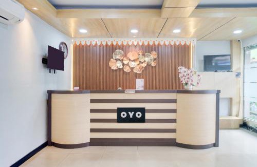 Tanjung Duren Utara Hotel | Hotel O Tanjung Duren Near Mall Citraland Formerly Suba Hotel