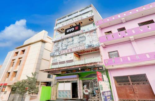 Sonepur Hotel | Hotel O The Pine & Dine