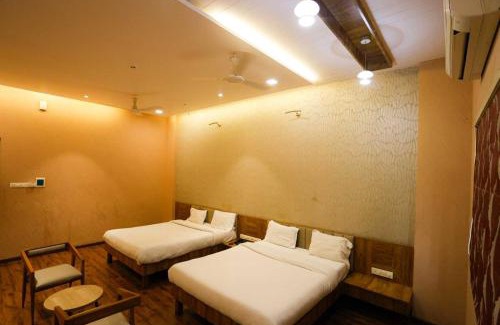 Surat Hotel | Hotel O Troventa Inn
