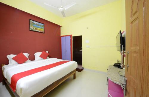 Vellore Hotel | Hotel O Vellore New Bus Station Formerly SP Highway Inn