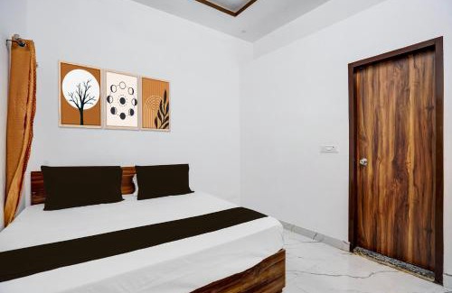 Dehradun Hotel | HOTEL O VIP HILL HOMESTAY