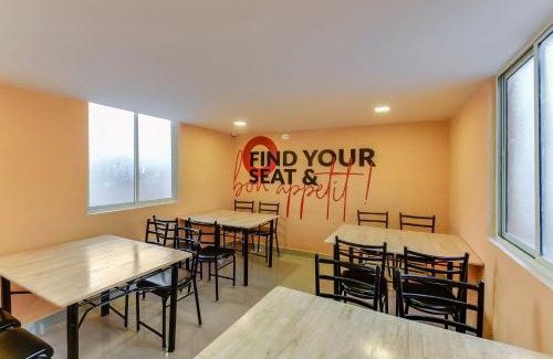 Krishnarajapura Hotel | Hotel O Vittala Comforts