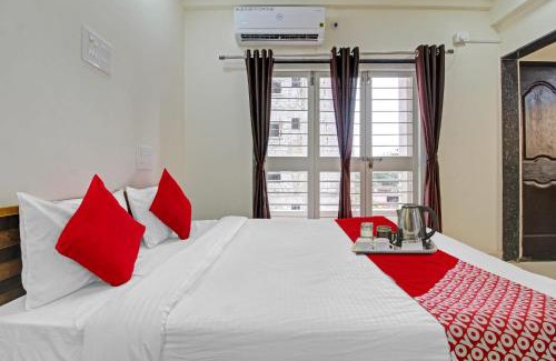 Phase 1 Hotel | Hotel O White House