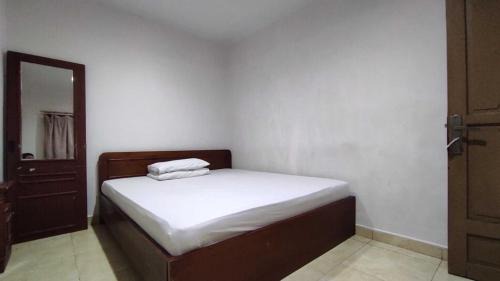 Makassar Hotel | Hotel O Wisma Syariah Dian Near Pare-pare
