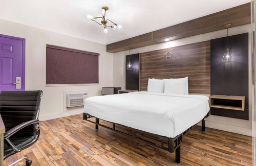 Rochester Hotel | Hotel on Monroe, BW Signature Collection