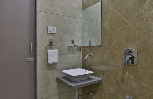 Sayajiganj Hotel | Hotel Orbit