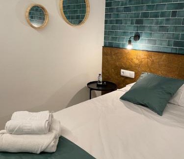 Gironella Hotel | HOTEL ORENETA - Gironella