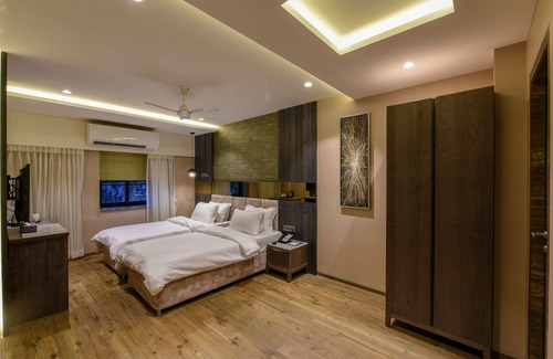Girgaon Hotel | Hotel Orient Regency