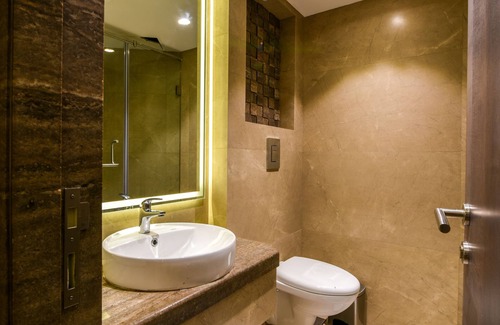 Girgaon Hotel | Hotel Orient Regency