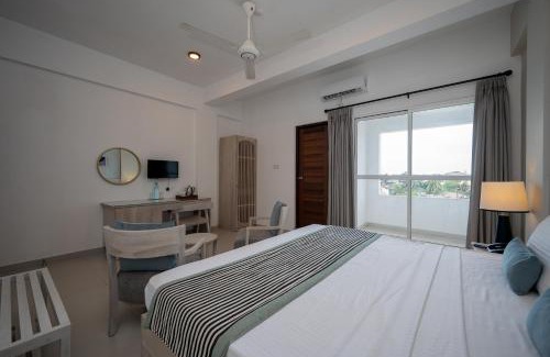 Irampaikkulam House | Hotel Oviya