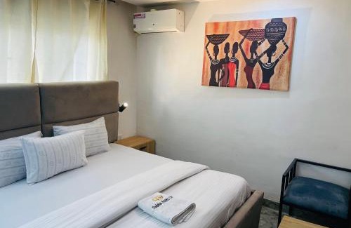 Ejigbo House | Hotel Padelia International Airport Road Lagos