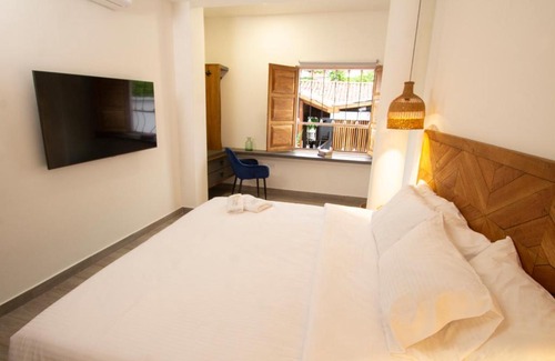 San Antonio Hotel | Hotel Pajara Pinta