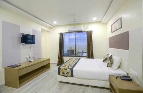 Marhi Hotel | Hotel Pal Residency