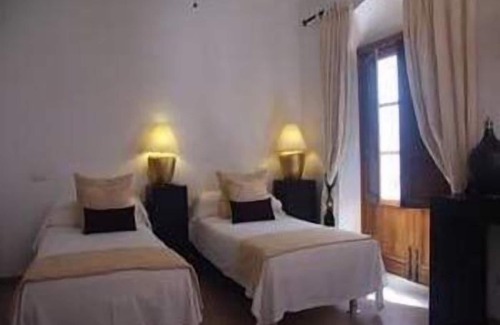 Rio Velez Hotel | Hotel Palacio Blanco