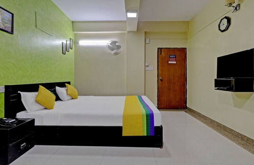 Sadduguntepalya House | Hotel Palm Emirates