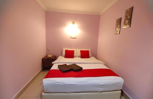 Victoria Hotel | HOTEL PANTAI VIEW