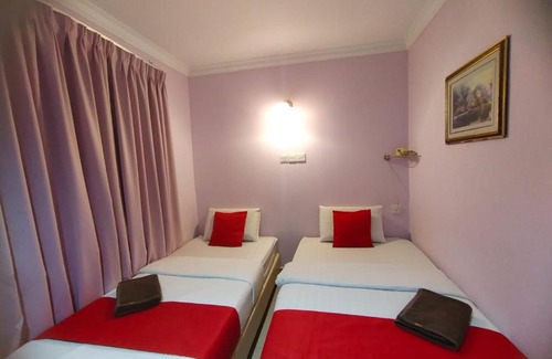 Victoria Hotel | HOTEL PANTAI VIEW
