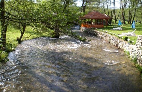 Kalofer Hotel | Hotel Paradise Place