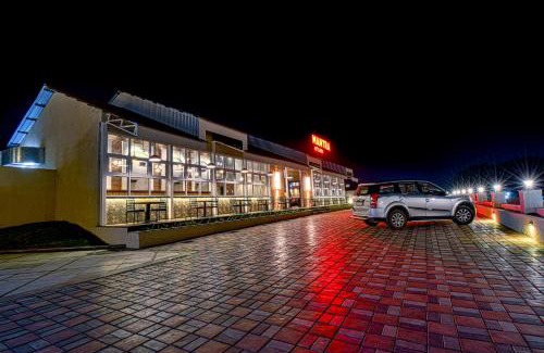 Kolhapur Hotel | Hotel Park Tree, NEAR 5 STAR MIDC, KANERIWADI, NH4 GOA HIGHWAY KOLHAPUR