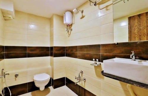 Ahmedabad Hotel | Hotel Pathik Villa