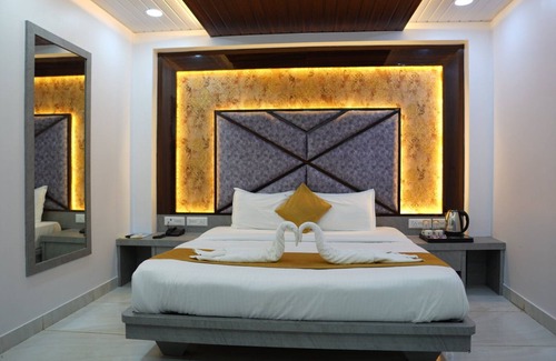 Bhandup West Hotel | Hotel Pearl View