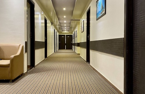 Kalina Hotel | Hotel Pearls BKC Inn