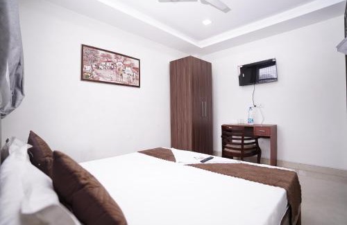 Aerocity Hotel | Hotel Peninsula by Urban