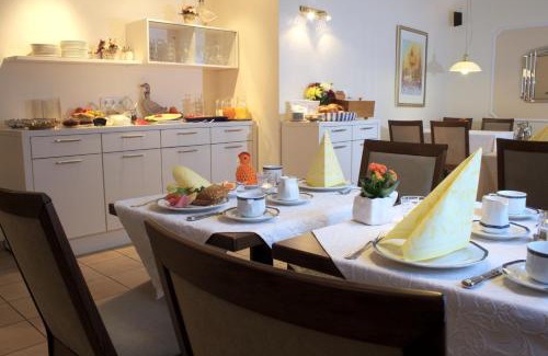 Lippstadt House | Hotel-Pension Pöhling