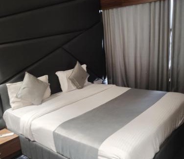 Gandhinagar Hotel | Hotel Pera Villa