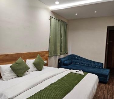 Dharampeth Hotel | Hotel Petal Inn