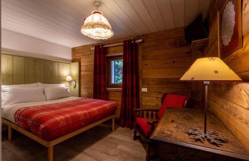Valnontey Hotel | Hotel Petit Dahu - Chambres et Restaurant