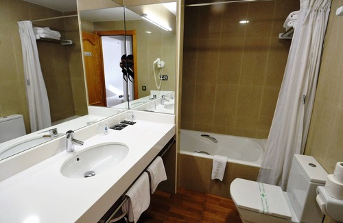 Gessa Hotel | Hotel Petit Lacreu