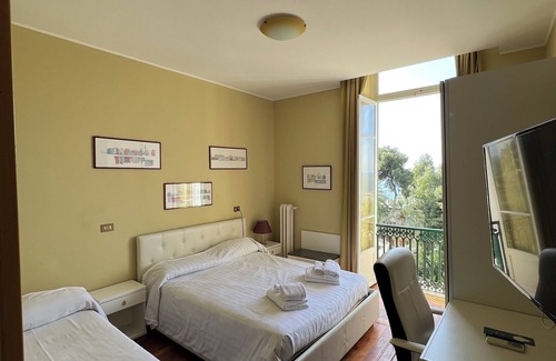 Ospedaletti Hotel | Hotel Petit Royal