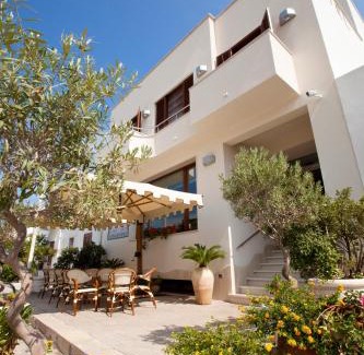 San Vito Lo Capo Hotel | Hotel Piccolo Mondo