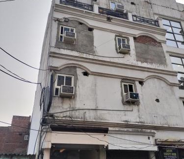 Charbagh Hotel | Hotel plutus1
