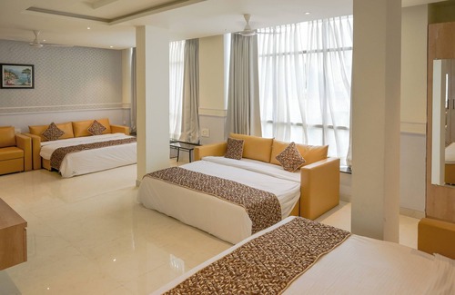 Wardha Hotel | Hotel Poonam Residency