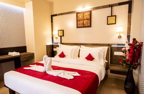 Ahmednagar Hotel | Hotel Prabha Palace