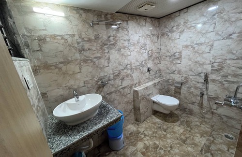 Ranchi Hotel | Hotel Pratap Heights