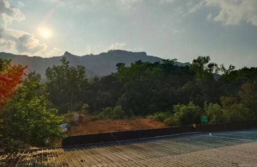 Poladpur Hotel | Hotel Pratapgad Corner